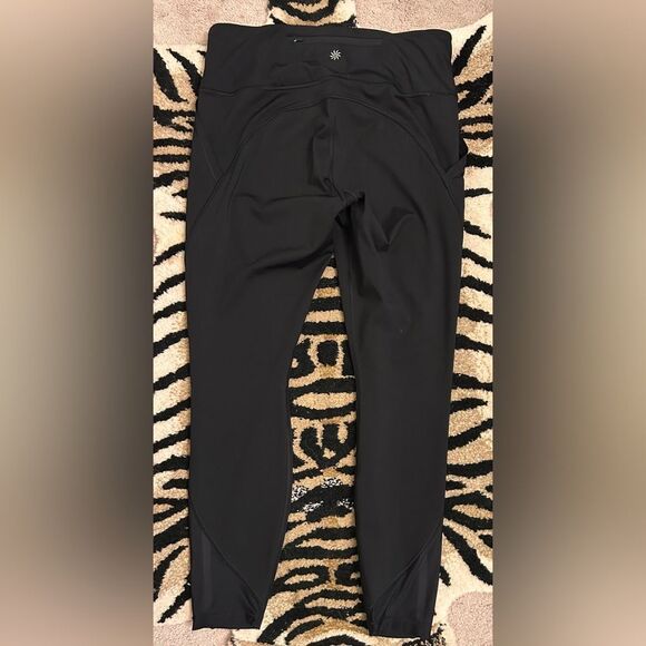 Athleta Black Leggings *Sample* Size Small EUC - Picture 11 of 13